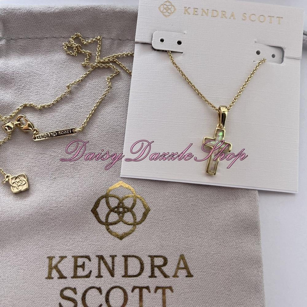 ✨Kendra Scott Cross Gold Pendant Necklace in White Kyocera Opal New ✨🕊️ - Picture 7 of 8